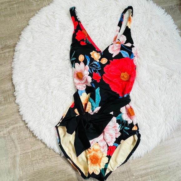 Miracle Brands Black Floral Swimsuit NWT Sz 8 - Picture 3 of 9